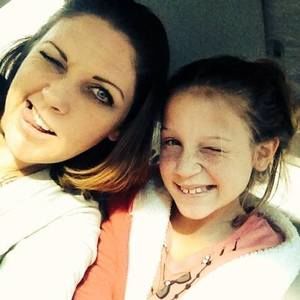 Meet your Posher, Karmen raye